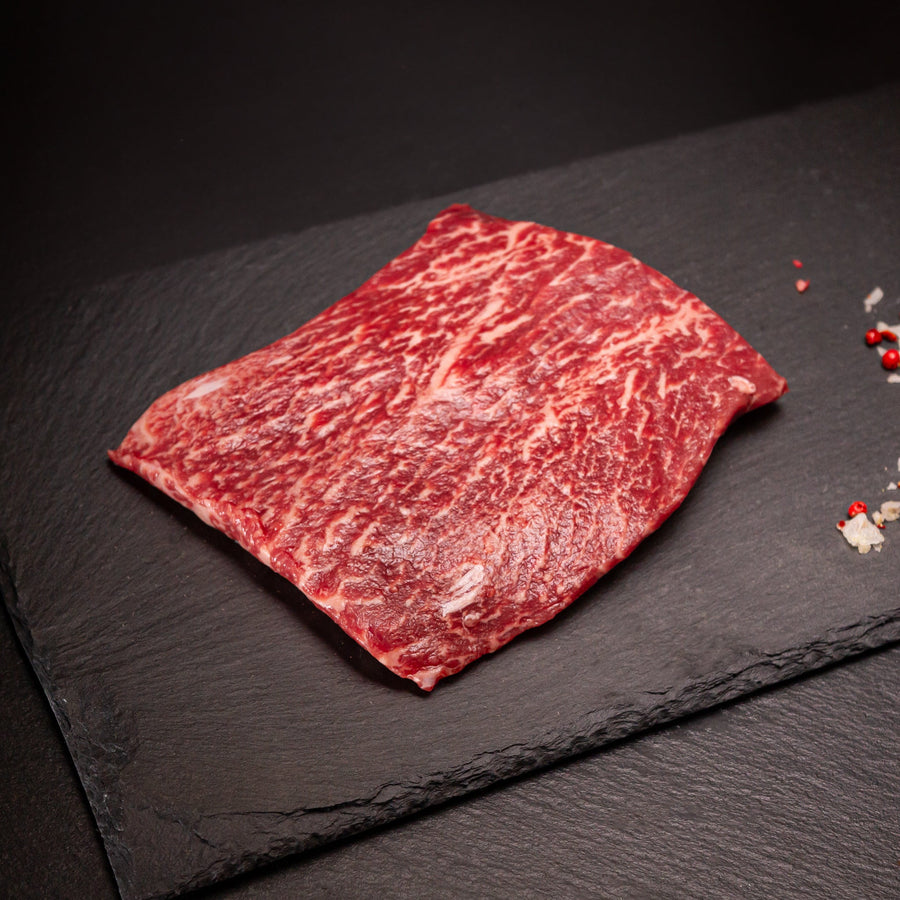 Angus Flat Iron Steak, dry - aged - Angus - Beef Loxten