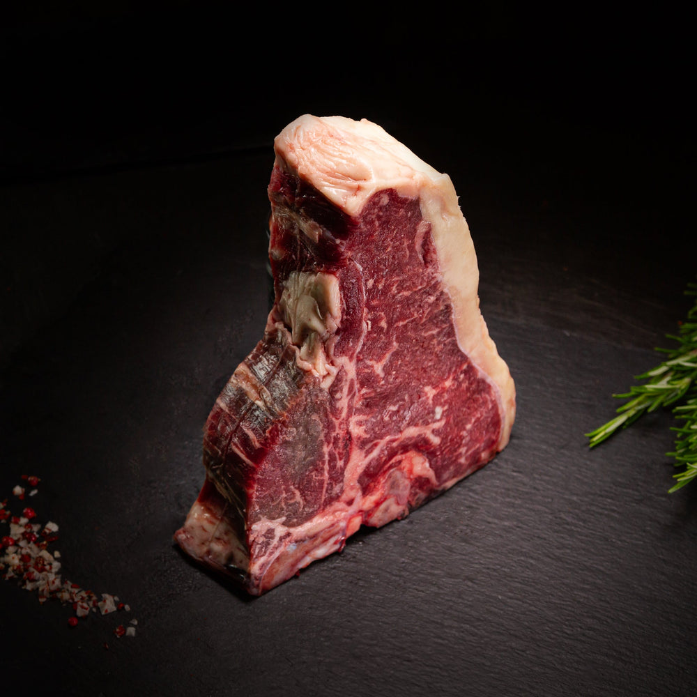 Angus Porterhouse, dry - aged - Angus - Beef Loxten